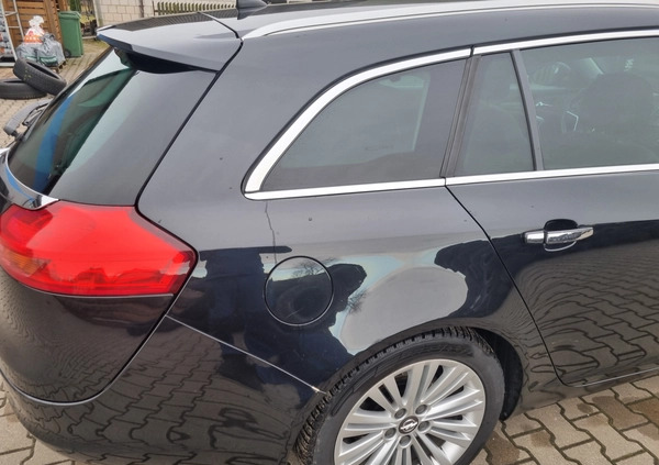 Opel Insignia cena 19900 przebieg: 248000, rok produkcji 2011 z Jelcz-Laskowice małe 191